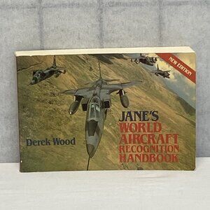 World Aircraft Recognition Handbook 2nd Ed 1982 by D Woods Vintage Airplane Book